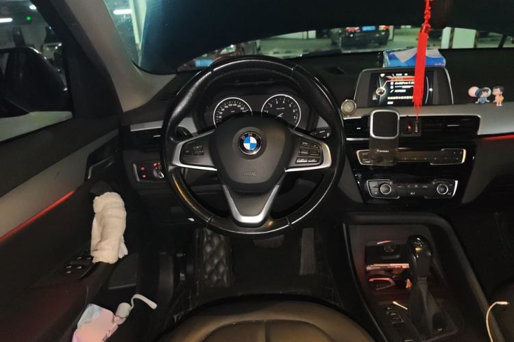 Used BMW X1 2016 sDrive18Li Fashion Model Steering Wheel