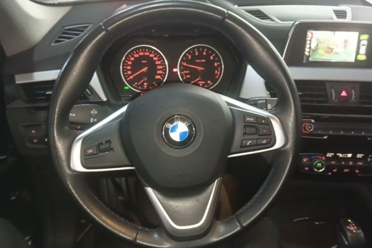Used BMW X1 2016 sDrive18Li Premium Edition Steering Wheel