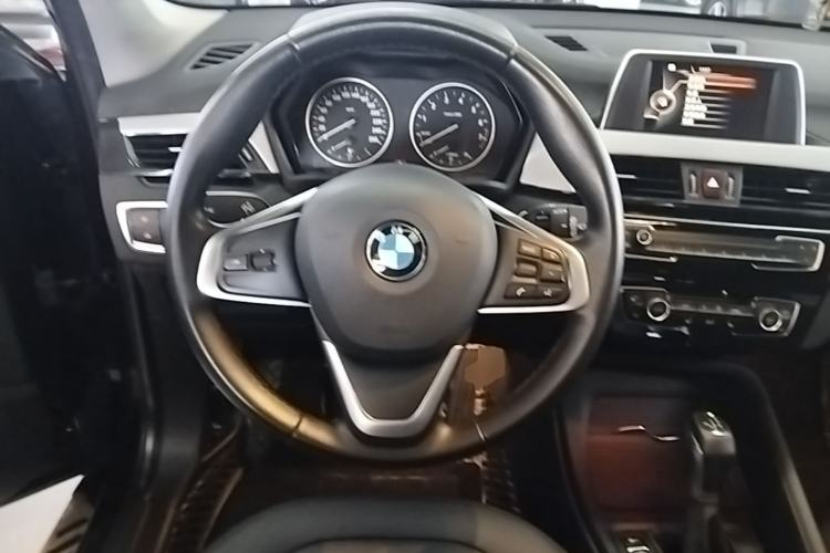 Used BMW X1 2016 sDrive18Li Premium Edition Steering Wheel