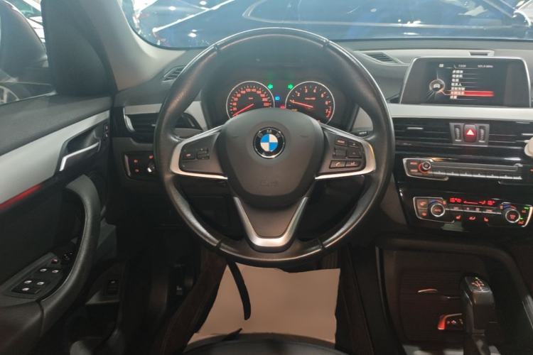 Used BMW X1 2016 sDrive18Li Premium Edition Steering Wheel