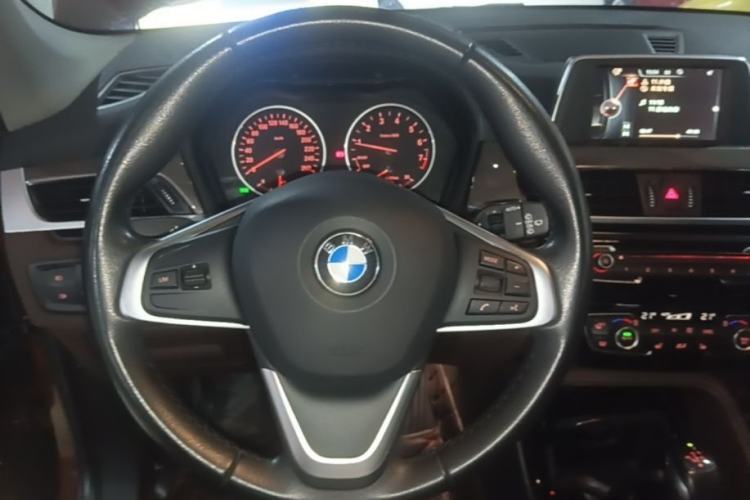 Used BMW X1 2016 sDrive20Li Luxury Model Steering Wheel
