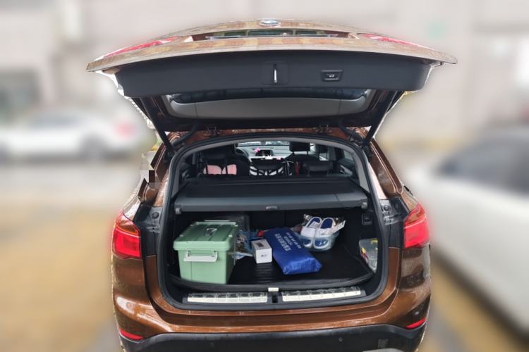 Used BMW X1 2016 sDrive18Li Premium Edition Trunk