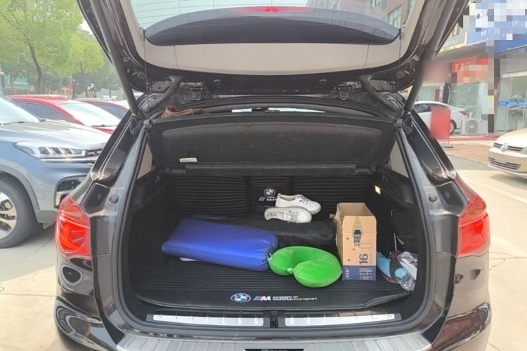 Used BMW X1 2016 sDrive18Li Fashion Model Trunk