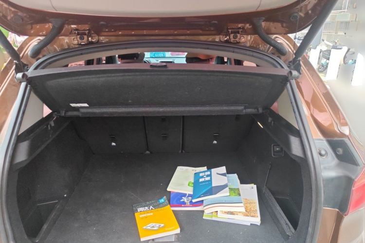 Used BMW X1 2016 sDrive18Li Fashion Model Trunk