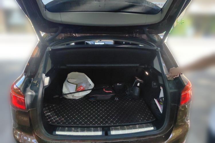 Used BMW X1 2016 sDrive18Li Fashion Model Trunk