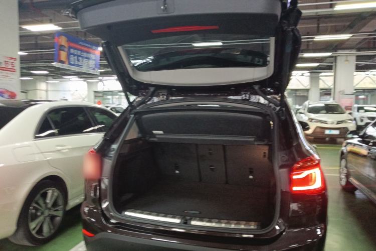 Used BMW X1 2016 sDrive18Li Fashion Model Trunk