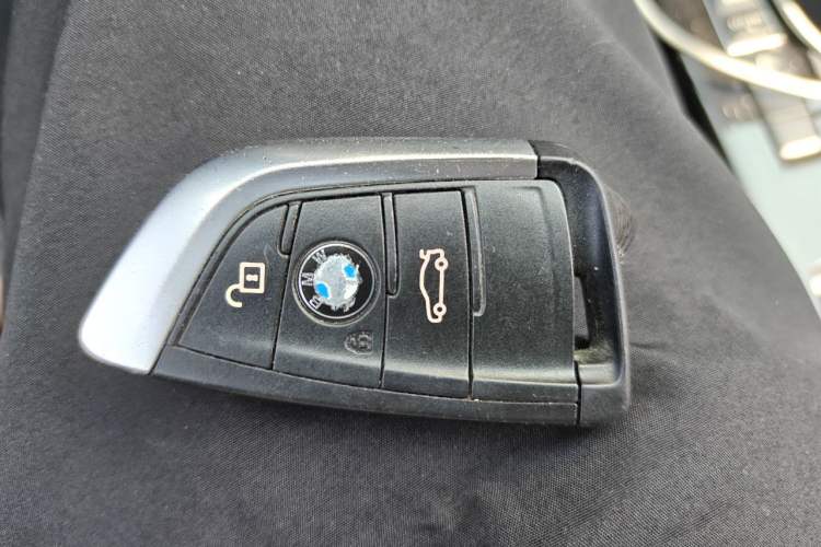 Used BMW X1 2016 sDrive18Li Luxury Model Vehicle Key