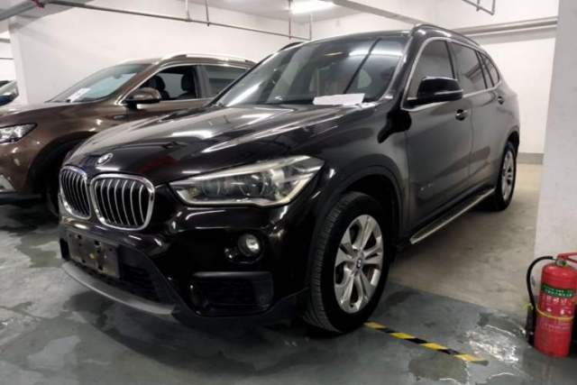 BMW X1 2016 sDrive18Li Premium Edition d’occasion