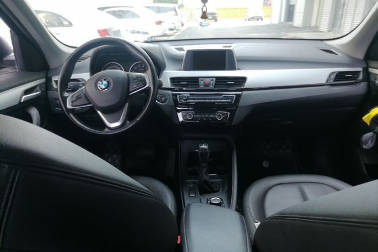 Used BMW X1 2016 sDrive18Li Fashion Model Center Console