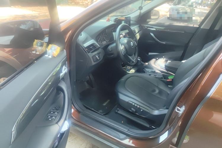 Used BMW X1 2016 sDrive18Li Premium Edition Driver Seat