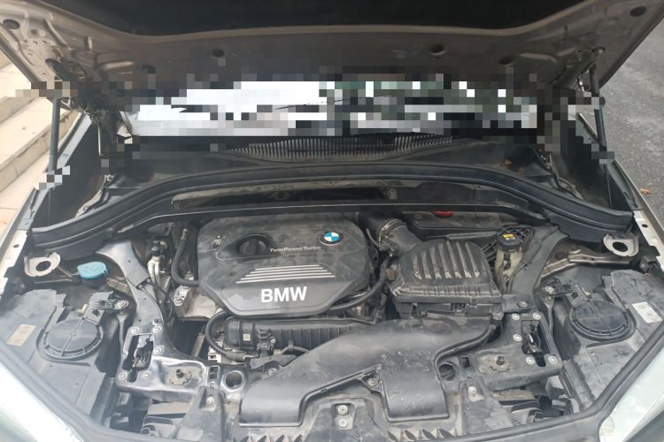 Used BMW X1 2016 sDrive18Li Fashion Model Engine Bay