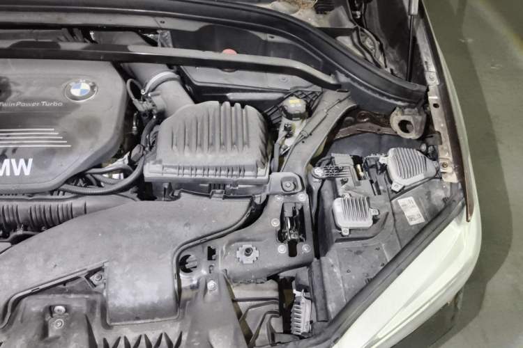 Used BMW X1 2016 xDrive20Li Luxury Model Engine Bay Left