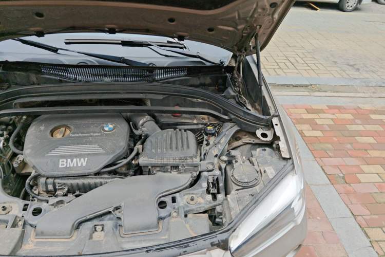 Used BMW X1 2016 sDrive18Li Fashion Model Engine Bay Left