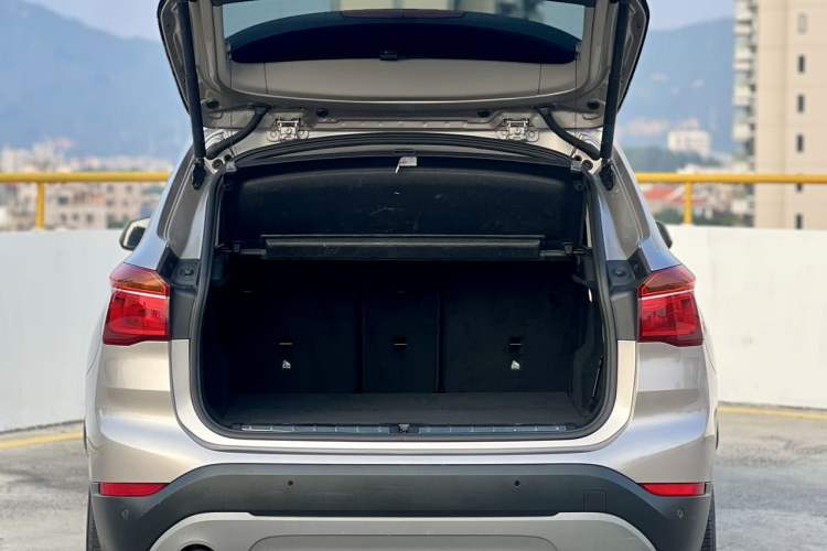 Used BMW X1 2016 sDrive18Li Fashion Model Exterior 6