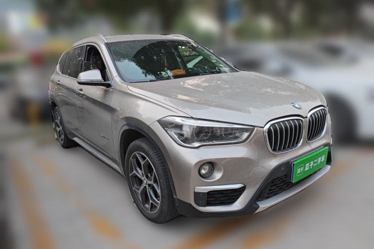 Used BMW X1 2016 sDrive18Li Luxury Model Front Right 45 Deg