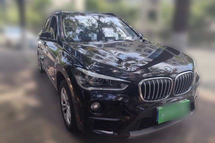 Used BMW X1 2016 sDrive18Li Premium Edition Front Right 45 Deg