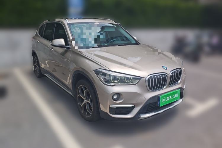 Used BMW X1 2016 sDrive18Li Luxury Model Front Right 45 Deg
