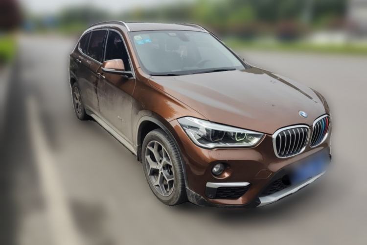Used BMW X1 2016 sDrive18Li Luxury Model Front Right 45 Deg