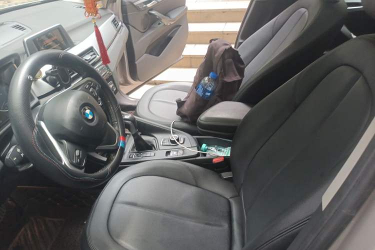 Used BMW X1 2016 sDrive18Li Fashion Model Left Front Seat