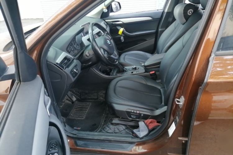 Used BMW X1 2016 sDrive18Li Fashion Model Left Front Seat