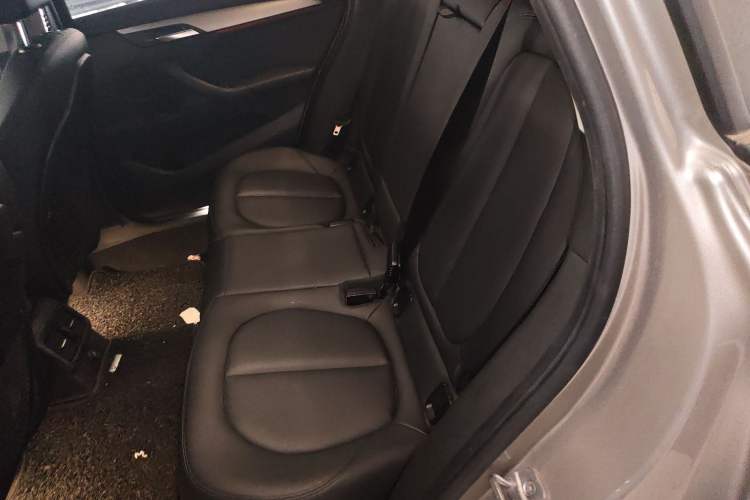 Used BMW X1 2016 sDrive18Li Fashion Model Left Rear Seat