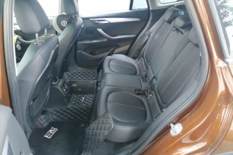 Used BMW X1 2016 sDrive18Li Fashion Model Left Rear Seat