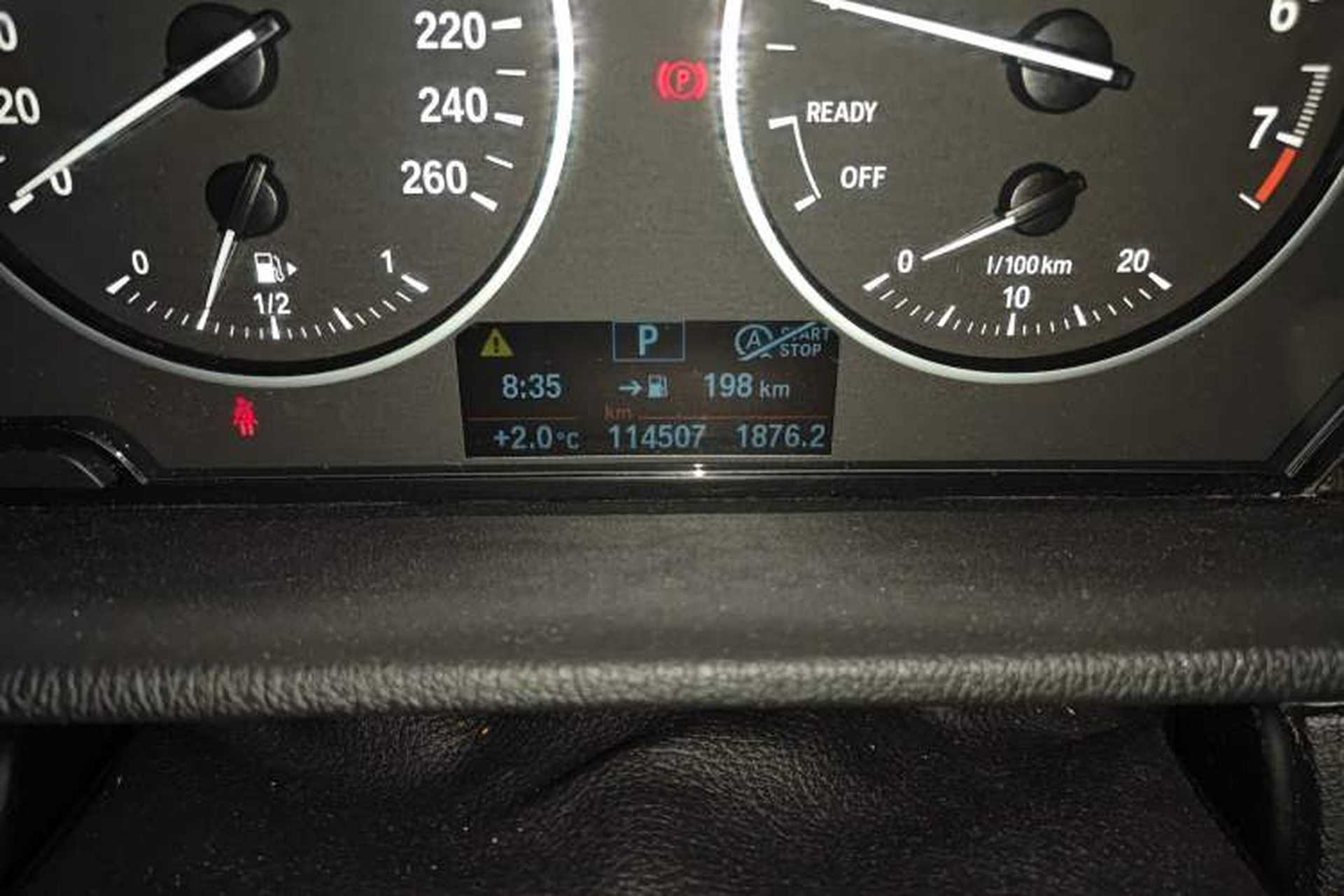 Used BMW X1 2016 sDrive18Li Fashion Model Odometer Close Up