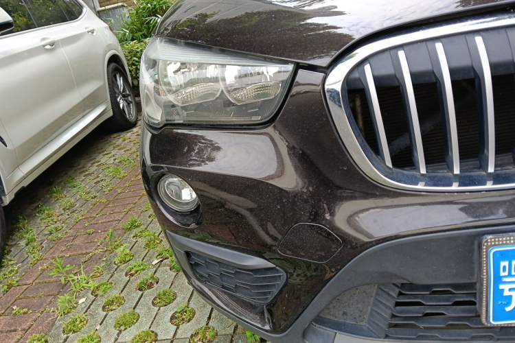Used BMW X1 2016 sDrive18Li Fashion Model Right Front Headlight
