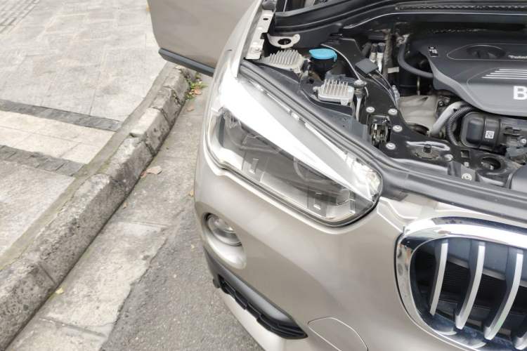 Used BMW X1 2016 sDrive18Li Premium Edition Right Front Headlight