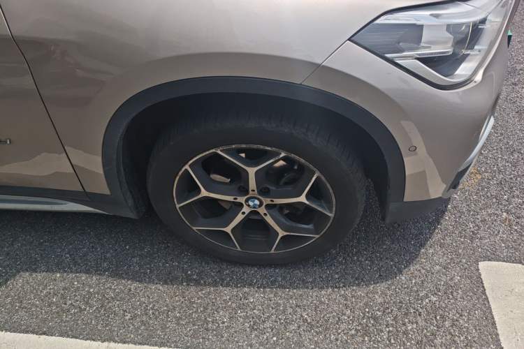 Used BMW X1 2016 sDrive18Li Luxury Model Right Front Wheel Hub