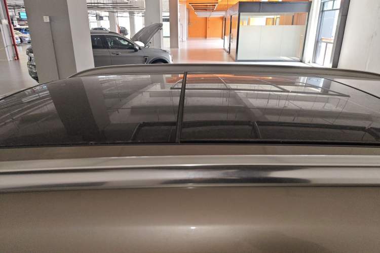 Used BMW X1 2016 sDrive18Li Fashion Model Roof