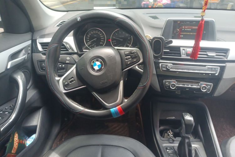 Used BMW X1 2016 sDrive18Li Fashion Model Steering Wheel
