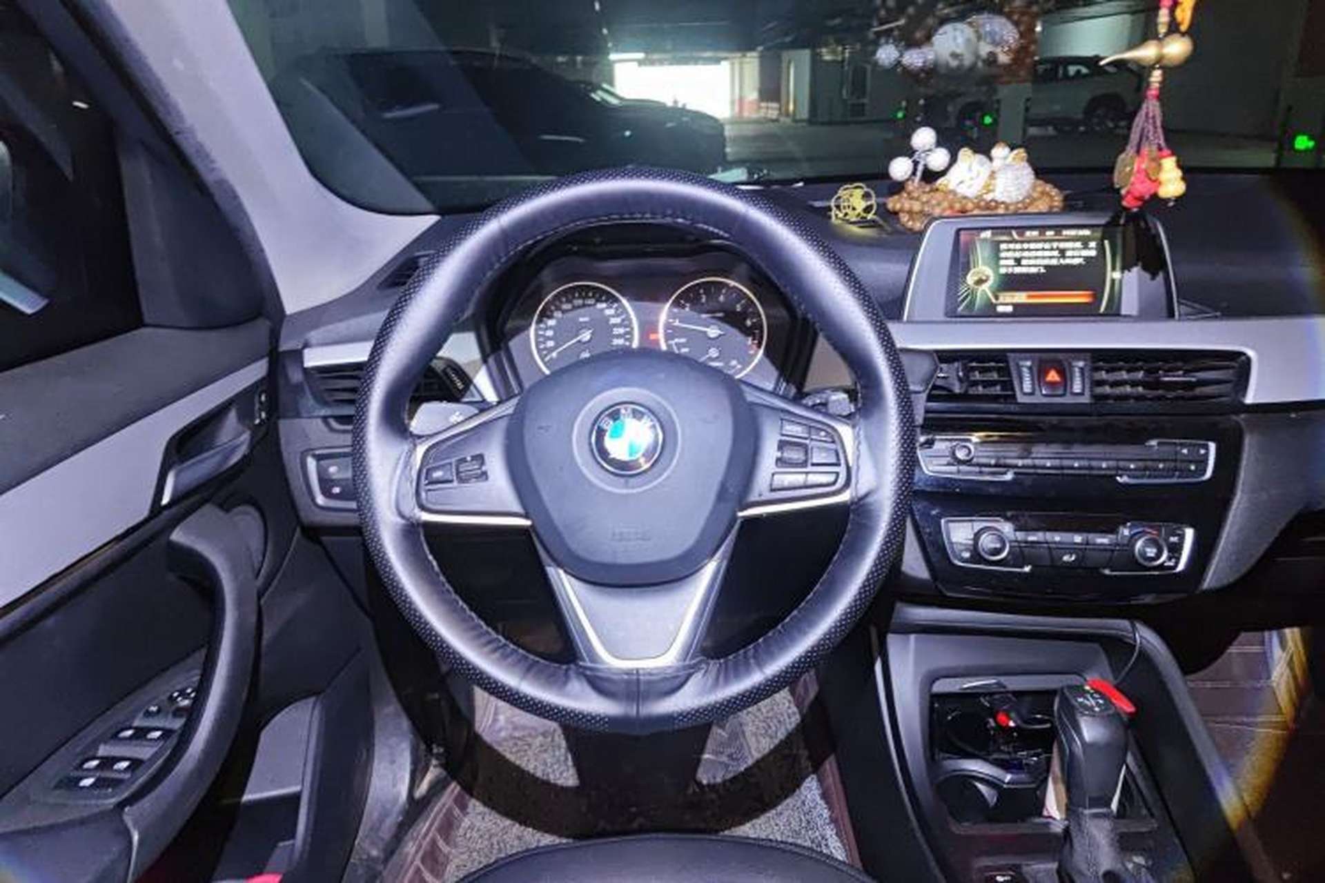 Used BMW X1 2016 sDrive18Li Fashion Model Steering Wheel