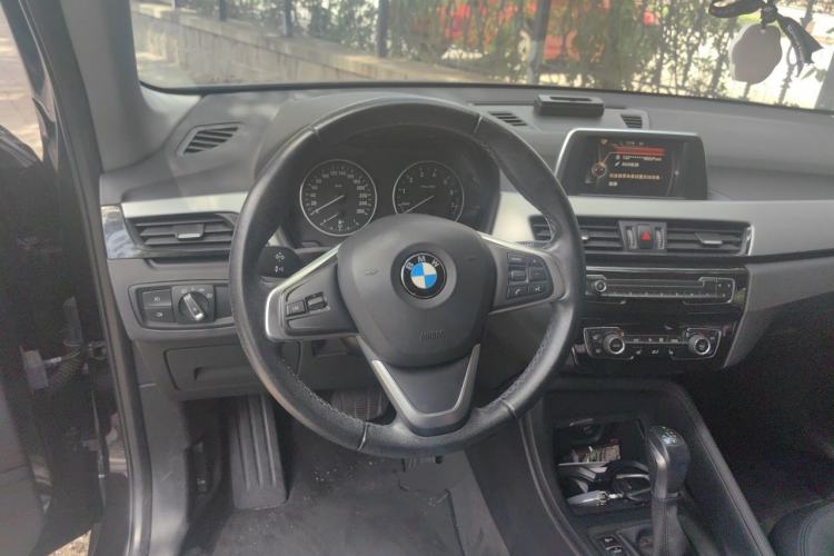 Used BMW X1 2016 sDrive18Li Premium Edition Steering Wheel