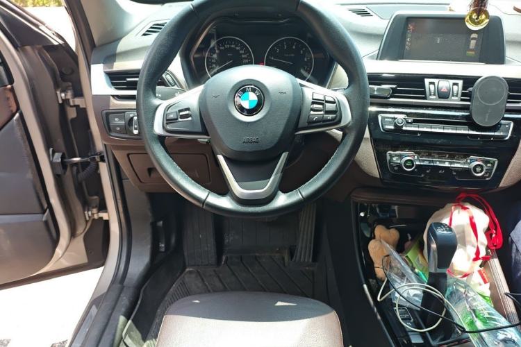 Used BMW X1 2016 sDrive18Li Luxury Model Steering Wheel