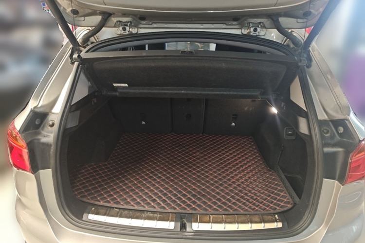 Used BMW X1 2016 sDrive18Li Premium Edition Trunk