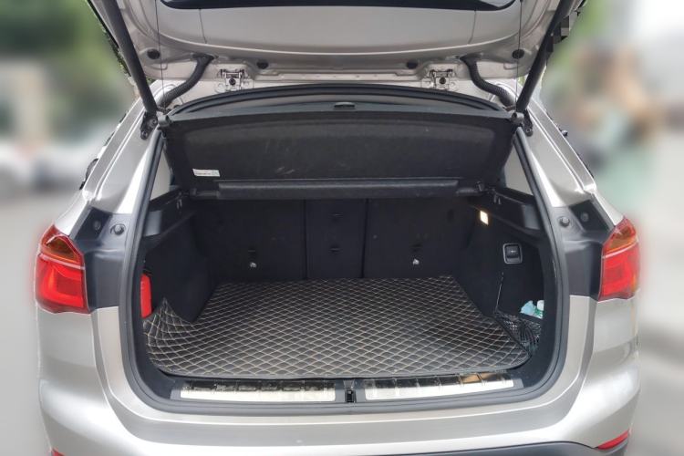 Used BMW X1 2016 sDrive18Li Premium Edition Trunk