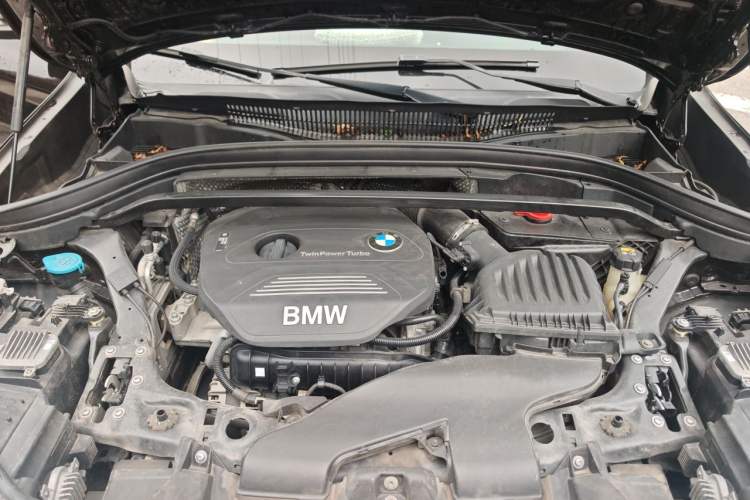 Used BMW X1 2016 sDrive18Li Premium Edition Engine Bay