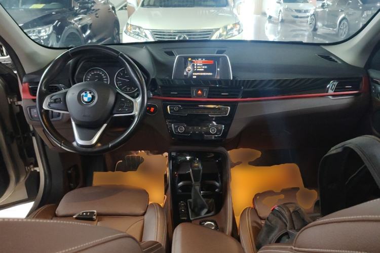 Used BMW X1 2016 sDrive18Li Luxury Model Center Console