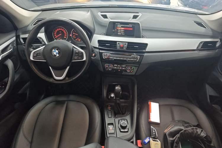 Used BMW X1 2016 sDrive18Li Fashion Model Center Console