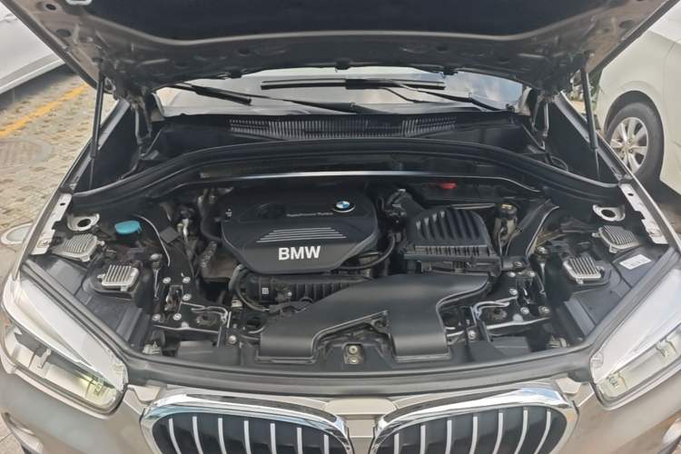 Used BMW X1 2016 sDrive18Li Premium Edition Engine Bay