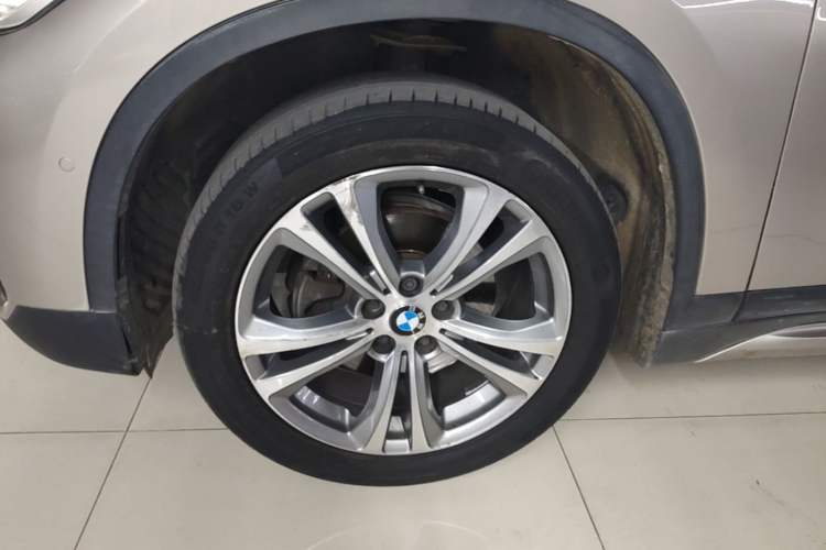 Used BMW X1 2016 sDrive18Li Luxury Model Exterior 4