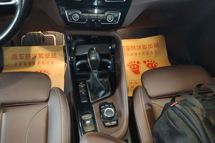 Used BMW X1 2016 sDrive18Li Luxury Model Gear Lever