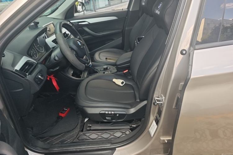 Used BMW X1 2016 sDrive18Li Premium Edition Left Front Seat