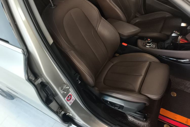 Used BMW X1 2016 sDrive20Li Luxury Model Right Front Seat