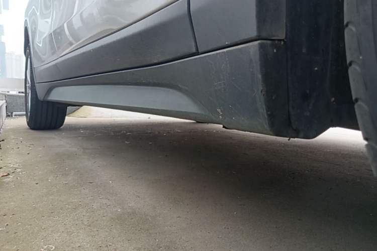 Used BMW X1 2016 sDrive18Li Fashion Model Right Side Sill