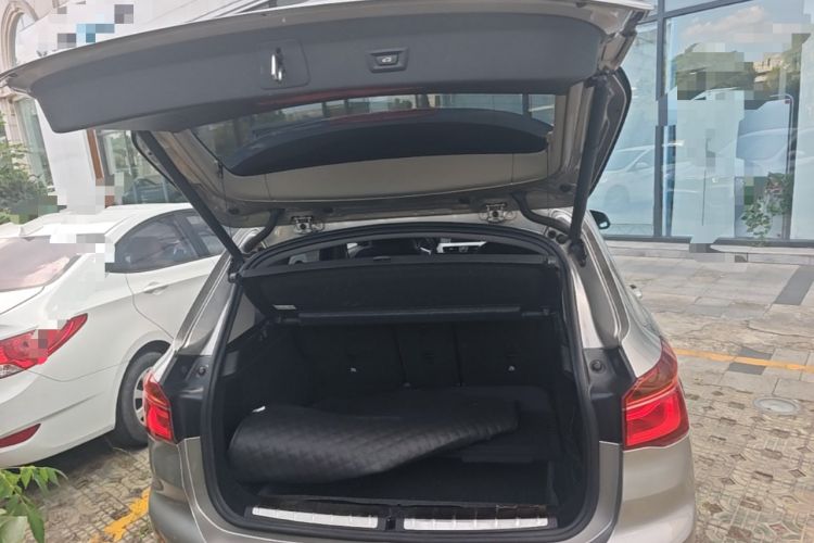 Used BMW X1 2016 sDrive18Li Premium Edition Trunk