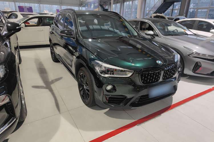 Used BMW X1 2016 sDrive20Li Luxury Model Exterior 2