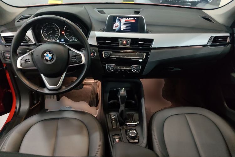 Used BMW X1 2016 sDrive18Li Premium Edition Center Console