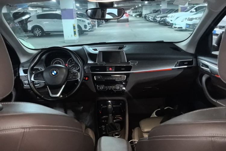 Used BMW X1 2016 sDrive20Li Luxury Model Center Console